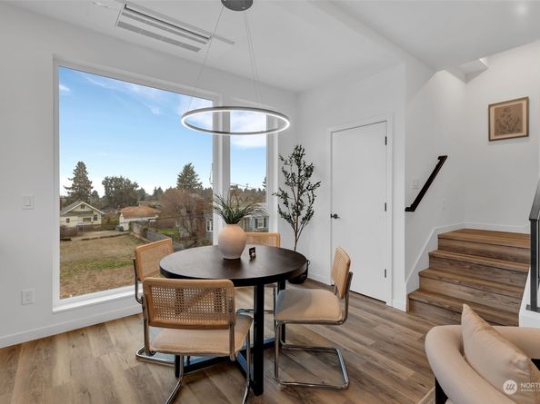 6544 44th Avenue SW, Seattle WA 98136