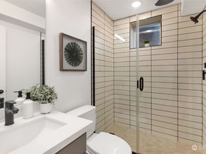 6544 44th Avenue SW, Seattle WA 98136
