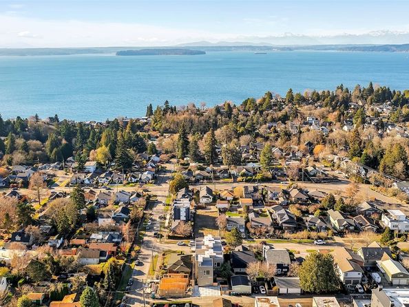 6544 44th Avenue SW, Seattle WA 98136