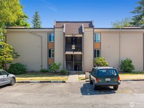 14665 NE 34TH Street B13, Bellevue WA 98007