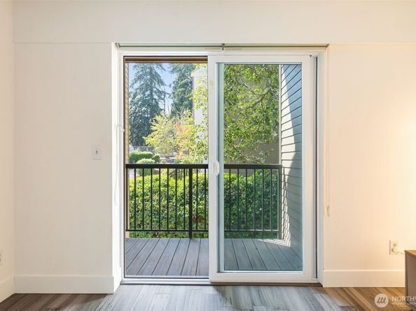 14665 NE 34TH Street B13, Bellevue WA 98007