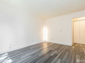 14665 NE 34TH Street B13, Bellevue WA 98007