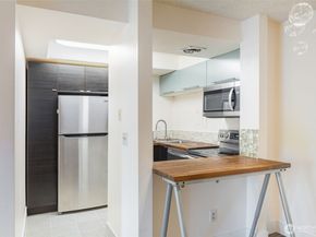 14665 NE 34TH Street B13, Bellevue WA 98007