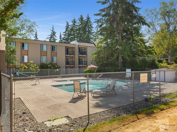 14665 NE 34TH Street B13, Bellevue WA 98007