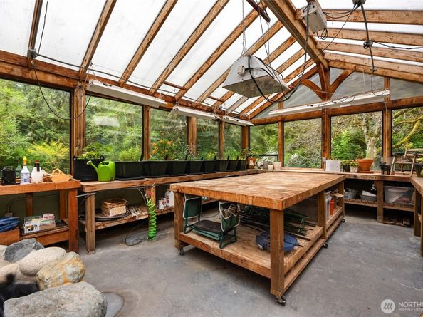 7800 NE West Port Madison Road, Bainbridge Island WA 98110