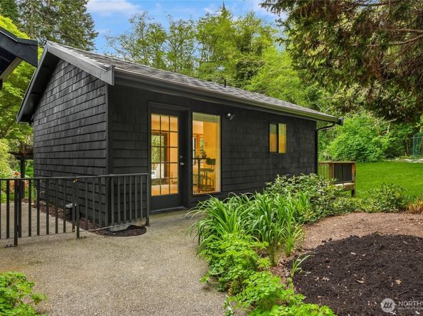 7800 NE West Port Madison Road, Bainbridge Island WA 98110