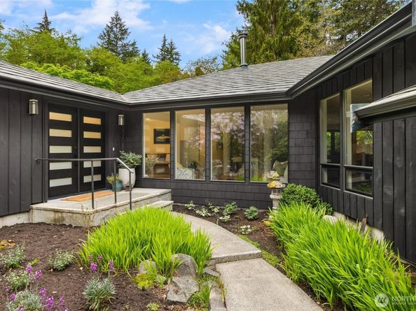 7800 NE West Port Madison Road, Bainbridge Island WA 98110