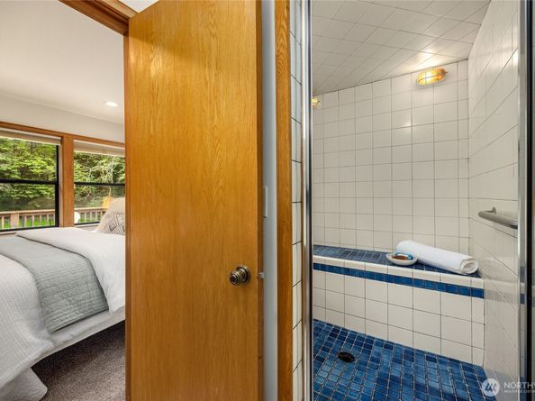 7800 NE West Port Madison Road, Bainbridge Island WA 98110