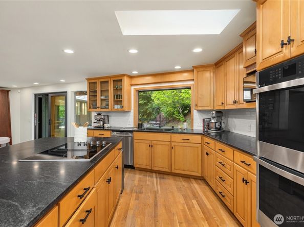 7800 NE West Port Madison Road, Bainbridge Island WA 98110