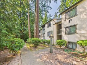 12721 NE 129th Court F103, Kirkland WA 98034