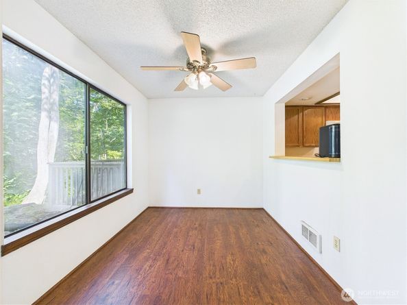 12721 NE 129th Court F103, Kirkland WA 98034