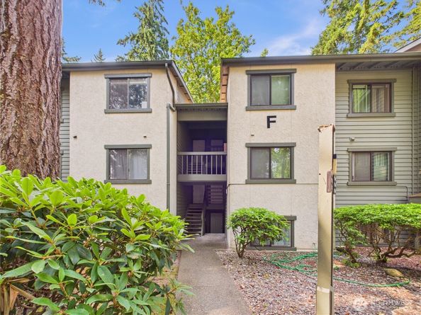 12721 NE 129th Court F103, Kirkland WA 98034