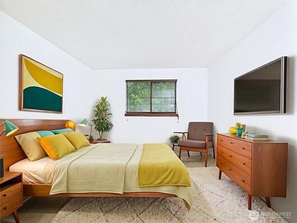 12721 NE 129th Court F103, Kirkland WA 98034