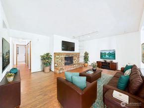 12721 NE 129th Court F103, Kirkland WA 98034