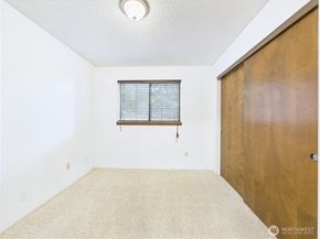 12721 NE 129th Court F103, Kirkland WA 98034