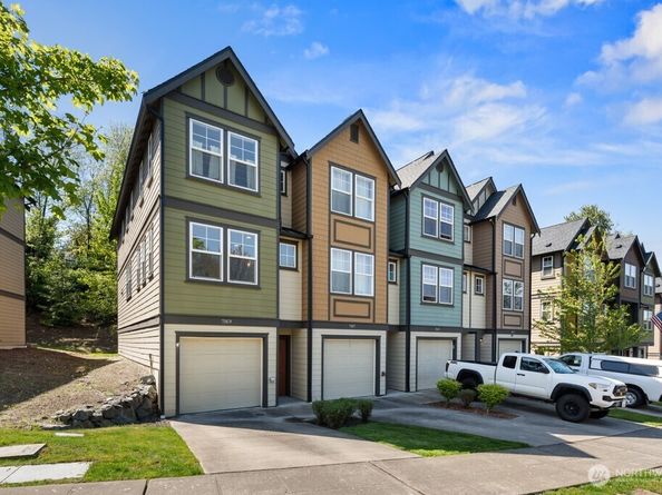7169 27th Avenue SW 121, Seattle WA 98106