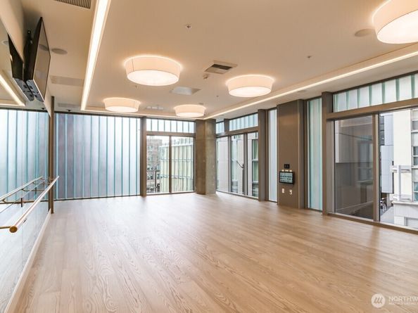 121 Stewart Street 905, Seattle WA 98121