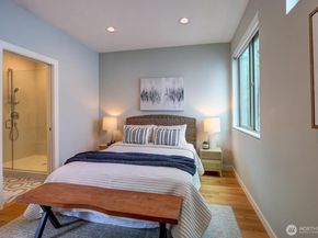 4325 Whitman Avenue N B, Seattle WA 98103