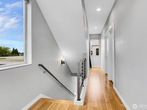 4325 Whitman Avenue N B, Seattle WA 98103