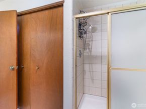 17440 NE 38th Street A201, Redmond WA 98052
