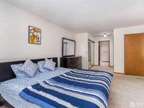 17440 NE 38th Street A201, Redmond WA 98052