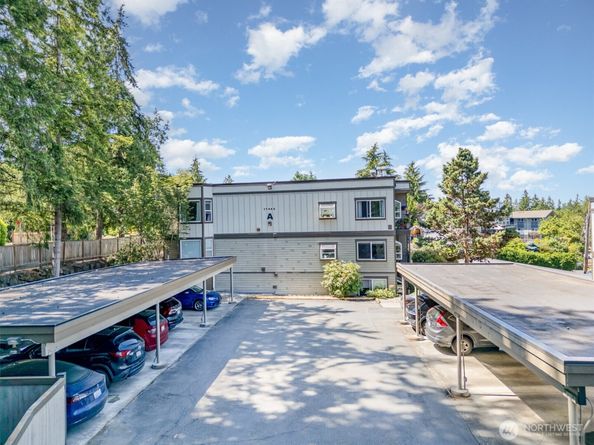 17440 NE 38th Street A201, Redmond WA 98052