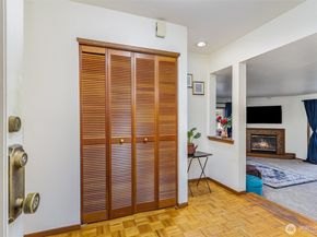 17440 NE 38th Street A201, Redmond WA 98052