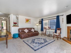 17440 NE 38th Street A201, Redmond WA 98052