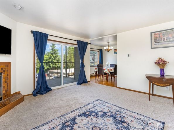 17440 NE 38th Street A201, Redmond WA 98052