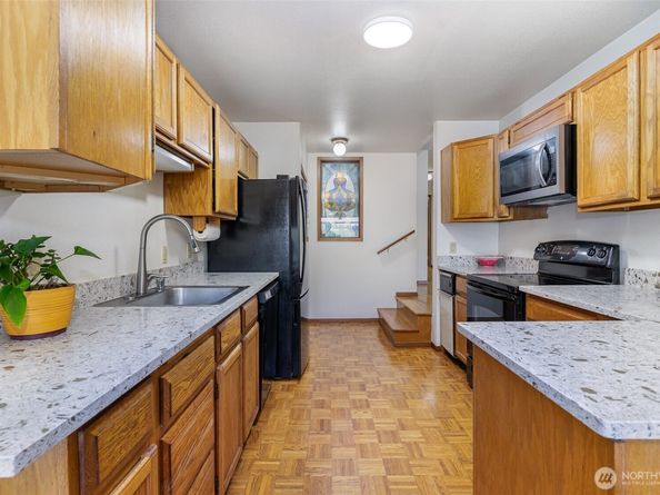 17440 NE 38th Street A201, Redmond WA 98052