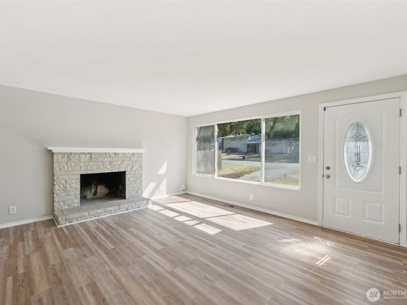 24104 105th Place W, Edmonds WA 98020