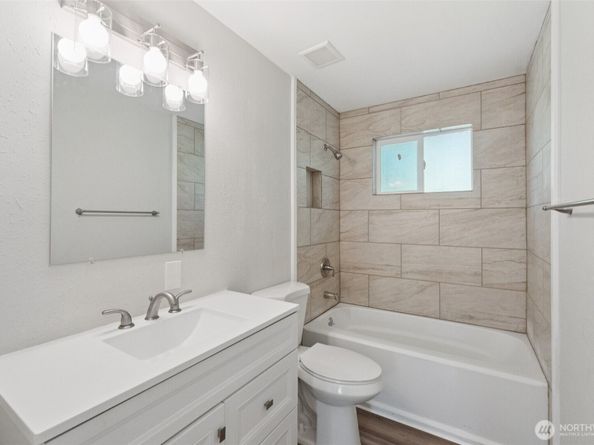 24104 105th Place W, Edmonds WA 98020