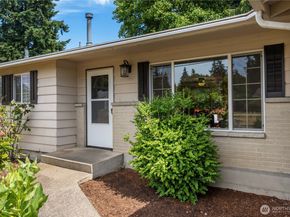 29356 38th Place S, Auburn WA 98001