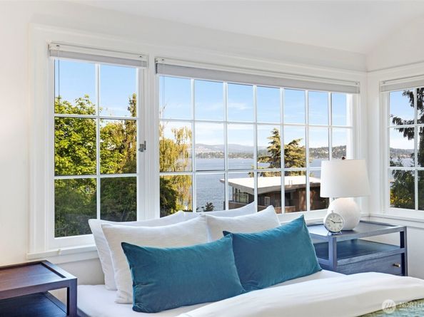 1702 Lake Washington Boulevard, Seattle WA 98122