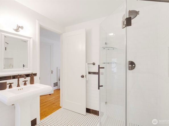 1702 Lake Washington Boulevard, Seattle WA 98122