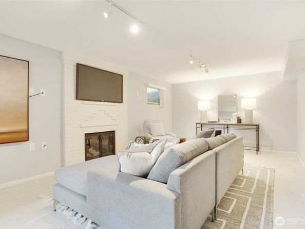 1702 Lake Washington Boulevard, Seattle WA 98122