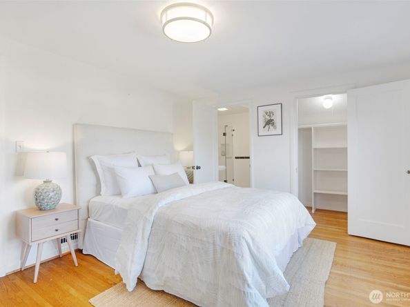 1702 Lake Washington Boulevard, Seattle WA 98122