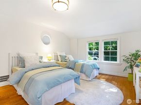 1702 Lake Washington Boulevard, Seattle WA 98122