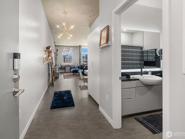 501 Roy Street T308, Seattle WA 98109