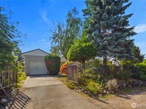 12421 2nd Avenue S, Seattle WA 98168