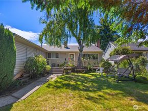 12421 2nd Avenue S, Seattle WA 98168