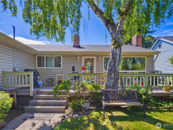 12421 2nd Avenue S, Seattle WA 98168