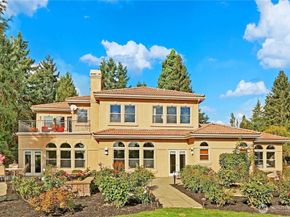 1055 91st Avenue NE, Bellevue WA 98004