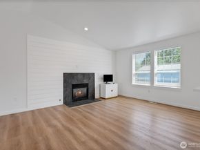 35415 51st Avenue S, Auburn WA 98001