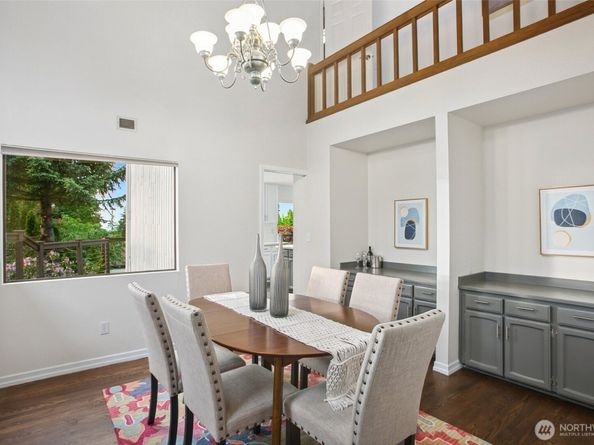 5030 155th Place SE, Bellevue WA 98006