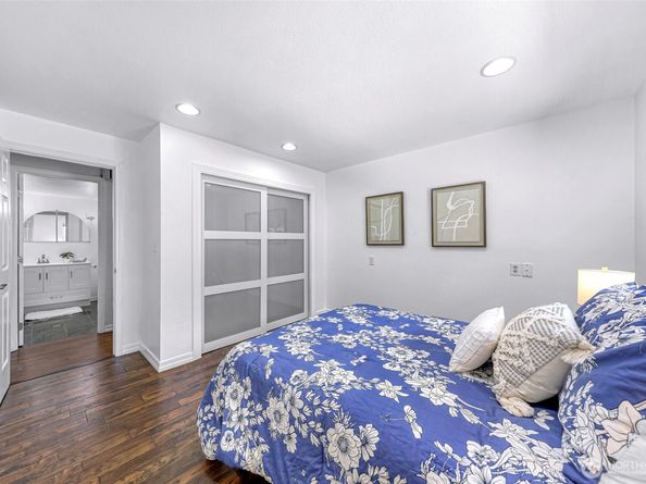 5030 155th Place SE, Bellevue WA 98006