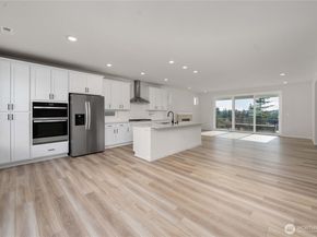 17542 NE Midnight Sun Loop, Poulsbo WA 98370