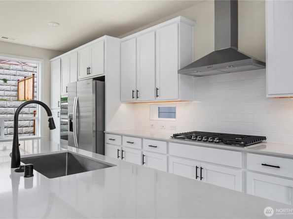17542 NE Midnight Sun Loop, Poulsbo WA 98370