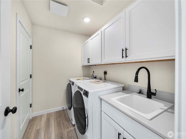 17542 NE Midnight Sun Loop, Poulsbo WA 98370