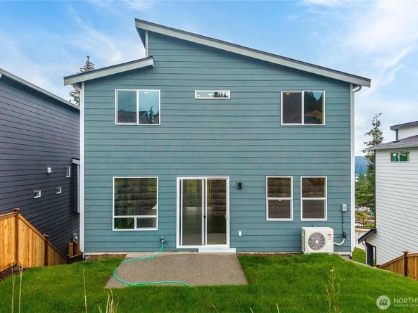 17542 NE Midnight Sun Loop, Poulsbo WA 98370